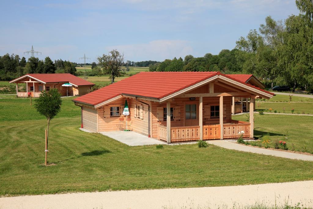 Alpenchalets Hotel Lambach Seeon-Seebruck Quarto foto